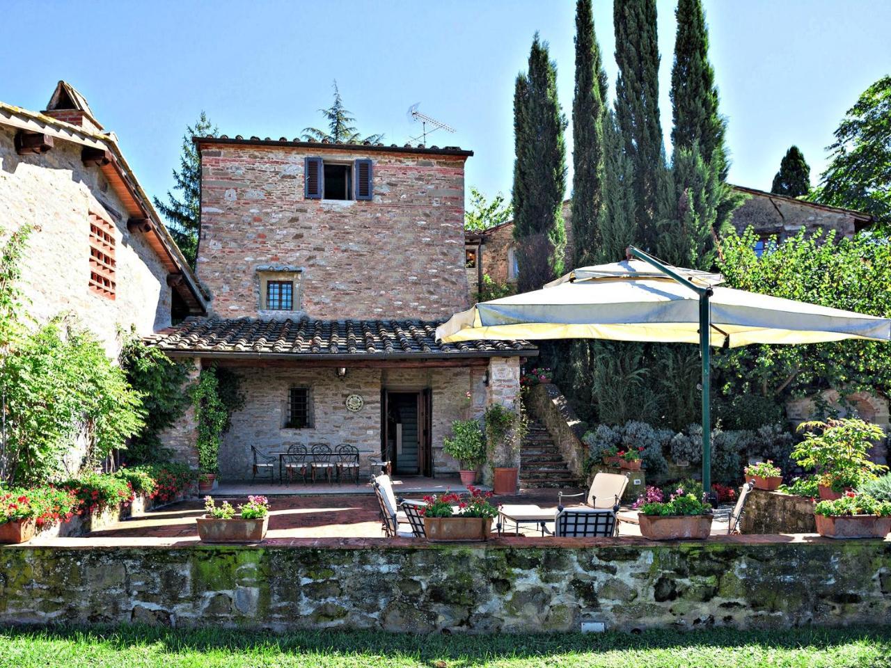 Villa Eleonora Ampinana Exterior photo